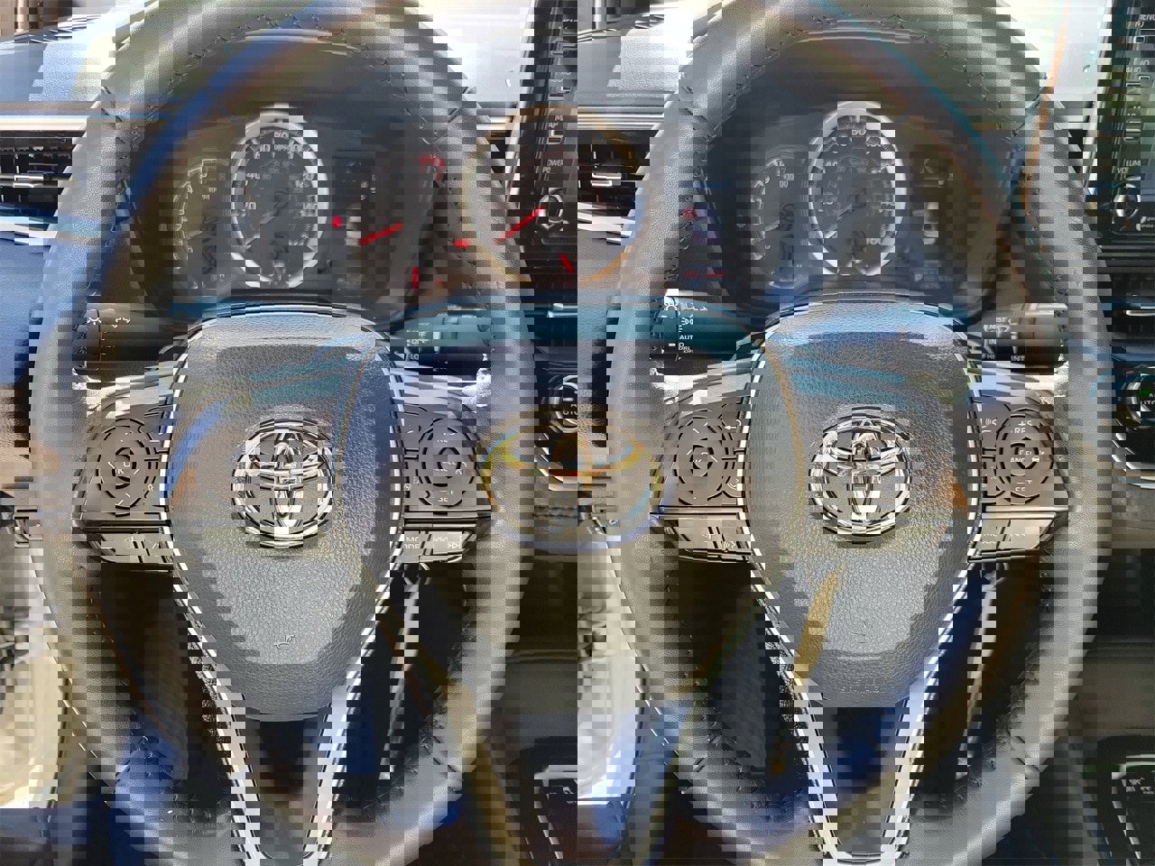 Used 2021 Toyota Corolla SE image 18