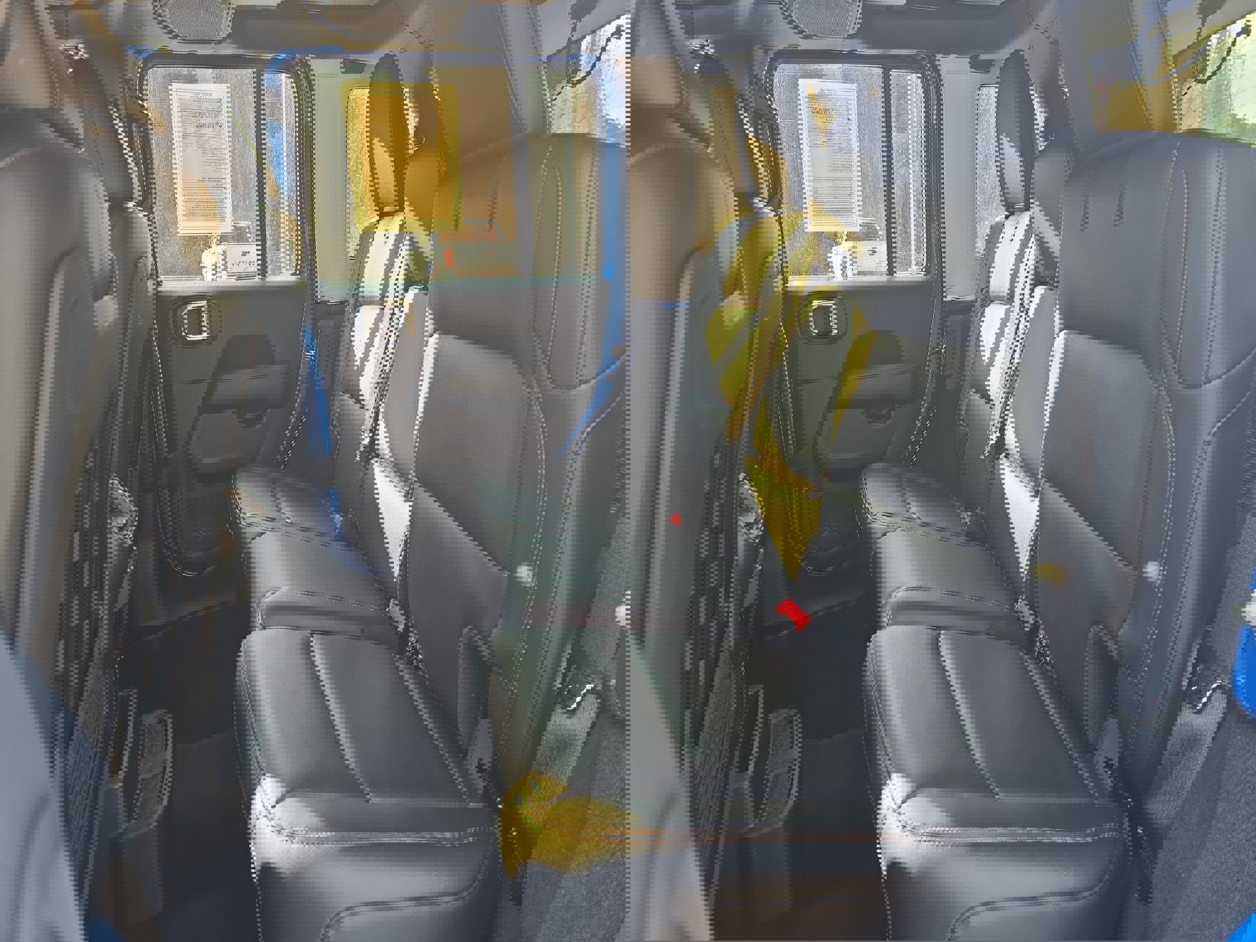 Used 2021 Jeep Wrangler Unlimited Rubicon w/ Trailer Tow Package image 15