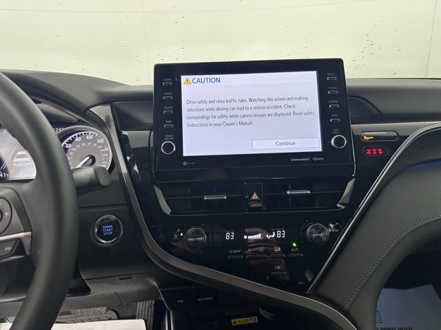 Used 2023 Toyota Camry XLE image 28