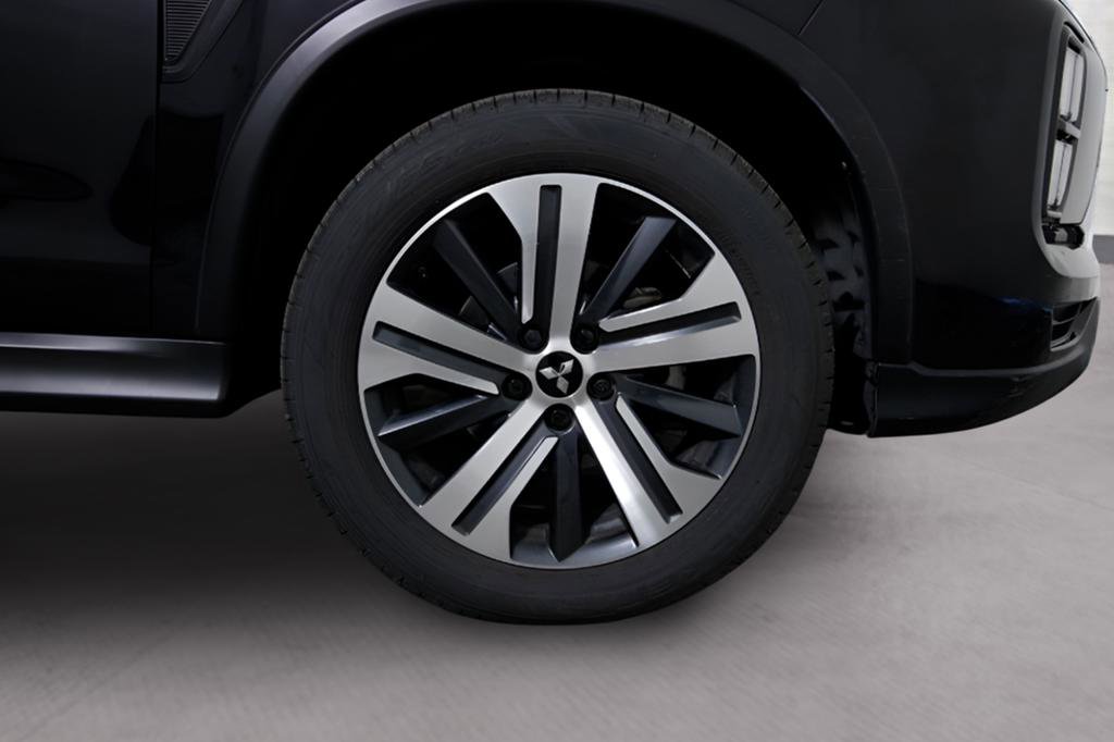 Used 2022 Mitsubishi Outlander Sport ES image 9