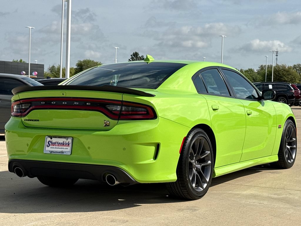 Used 2023 Dodge Charger Scat Pack w/ Plus Group RWD image 9