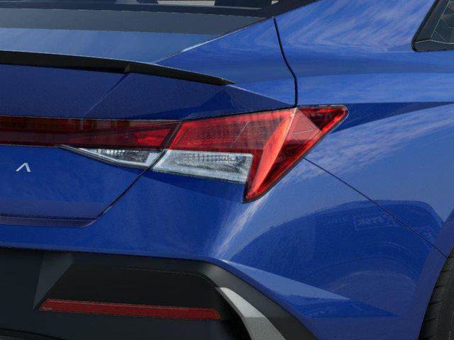 New 2026 Hyundai Elantra SEL Sport Premium FWD image 10