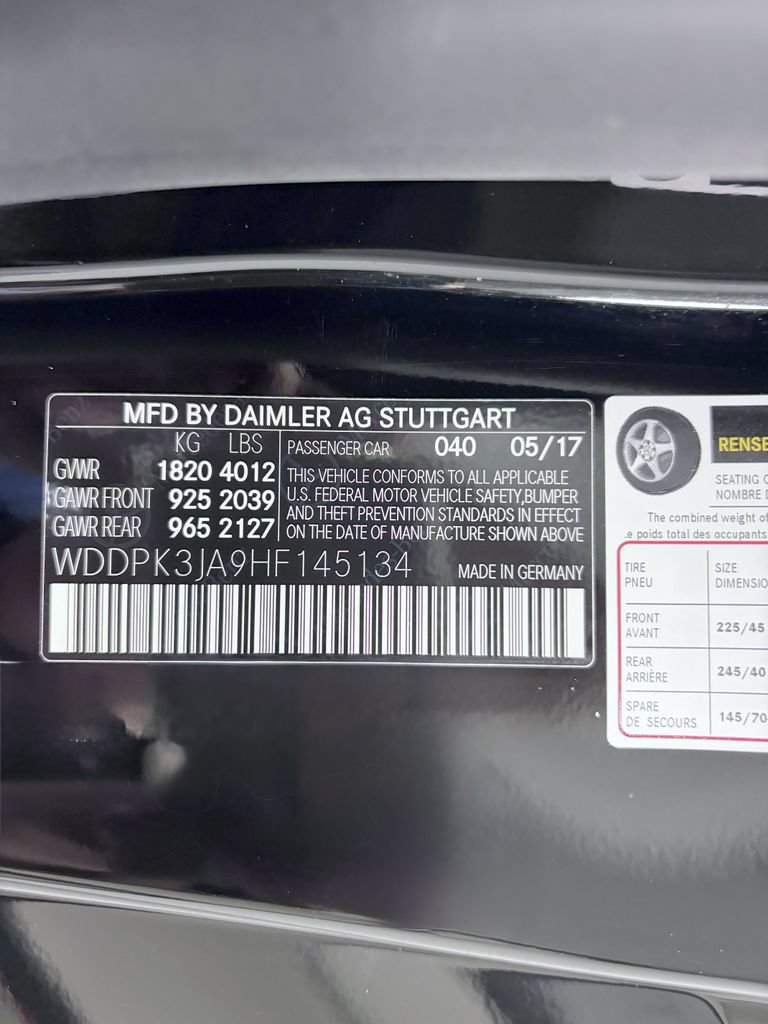 Used 2017 Mercedes-Benz SLC 300 image 23