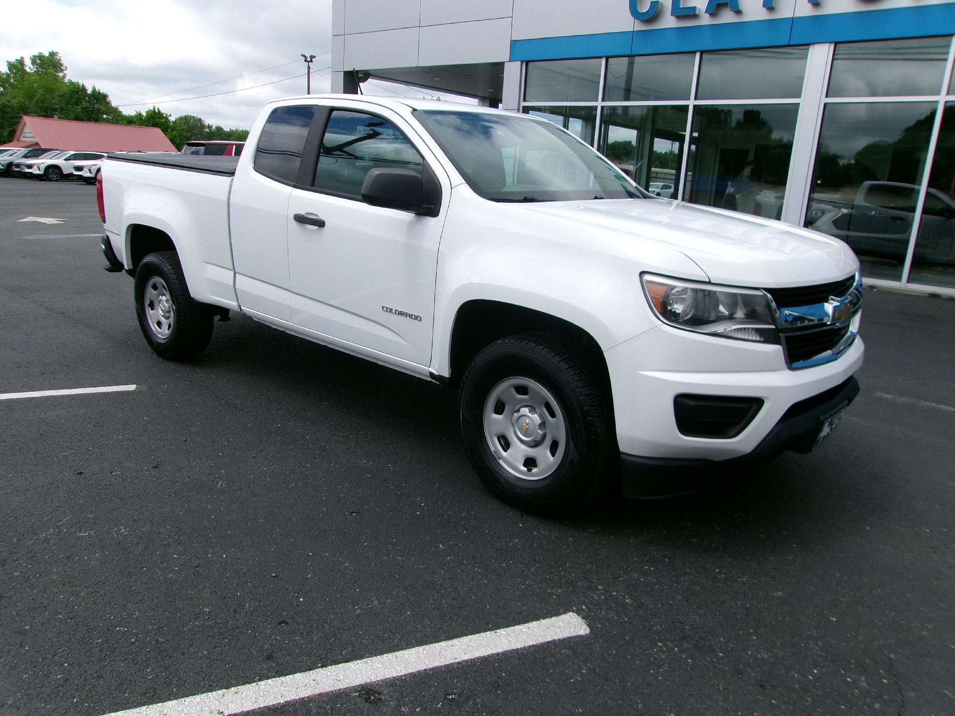 Used 2018 Chevrolet Colorado W/T w/ WT Convenience Package RWD image 10