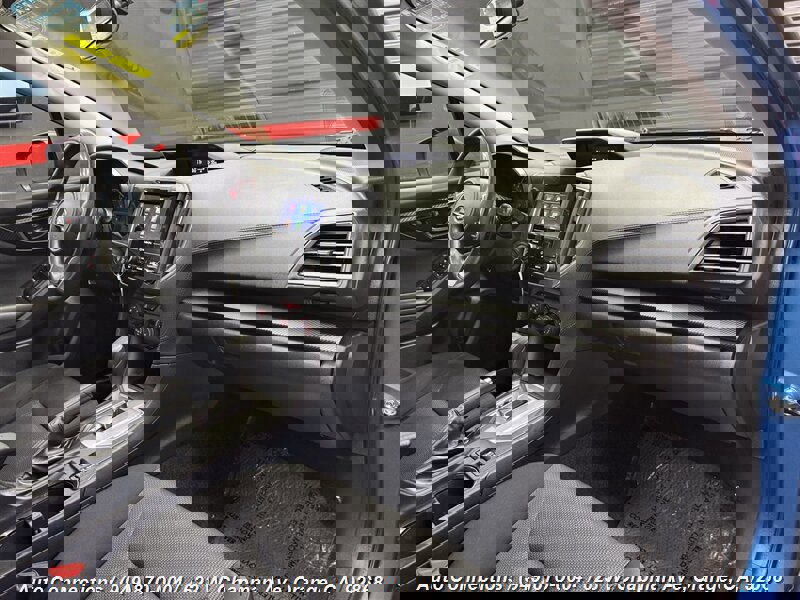 Used 2018 Subaru Impreza 2.0i Premium image 10