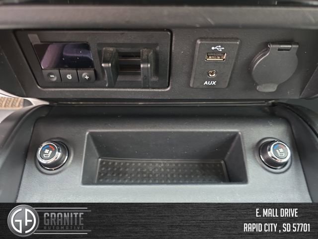 Used 2018 Nissan Titan Platinum Reserve w/ Platinum Utility Package image 33