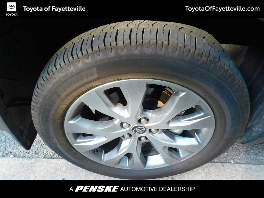 Certified 2024 Toyota Grand Highlander FWD image 8