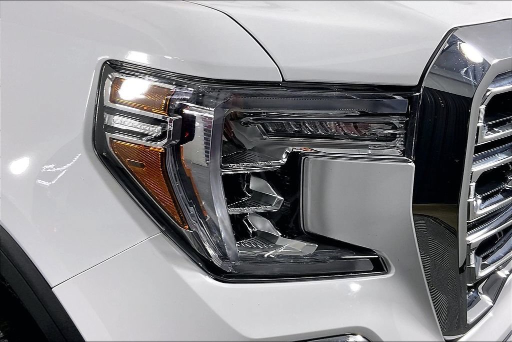 Used 2021 GMC Sierra 1500 SLT AWD/4WD image 36