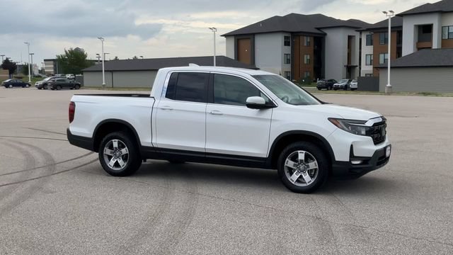Used 2025 Honda Ridgeline RTL image 2