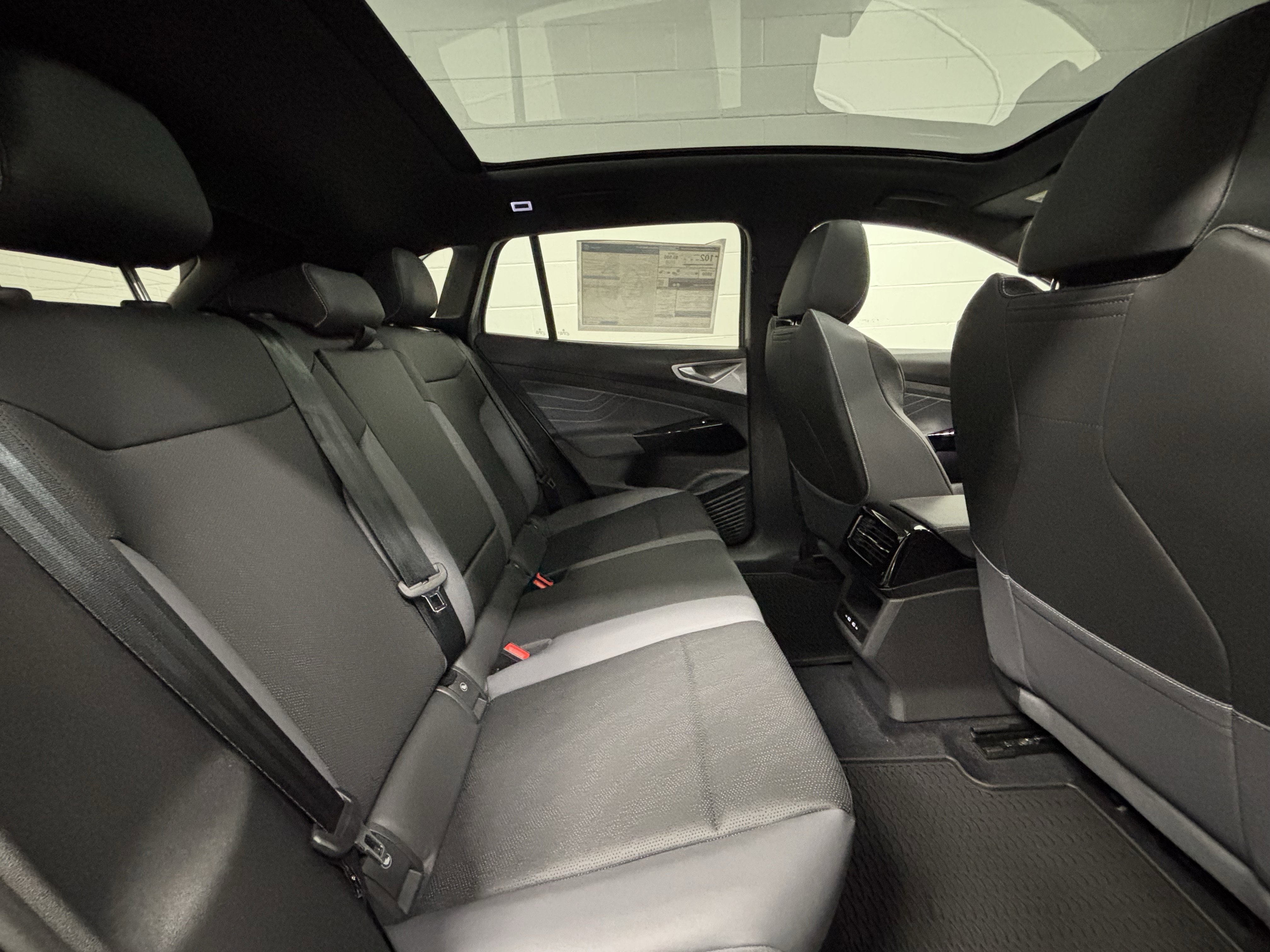 New 2025 Volkswagen ID.4 Pro S image 15