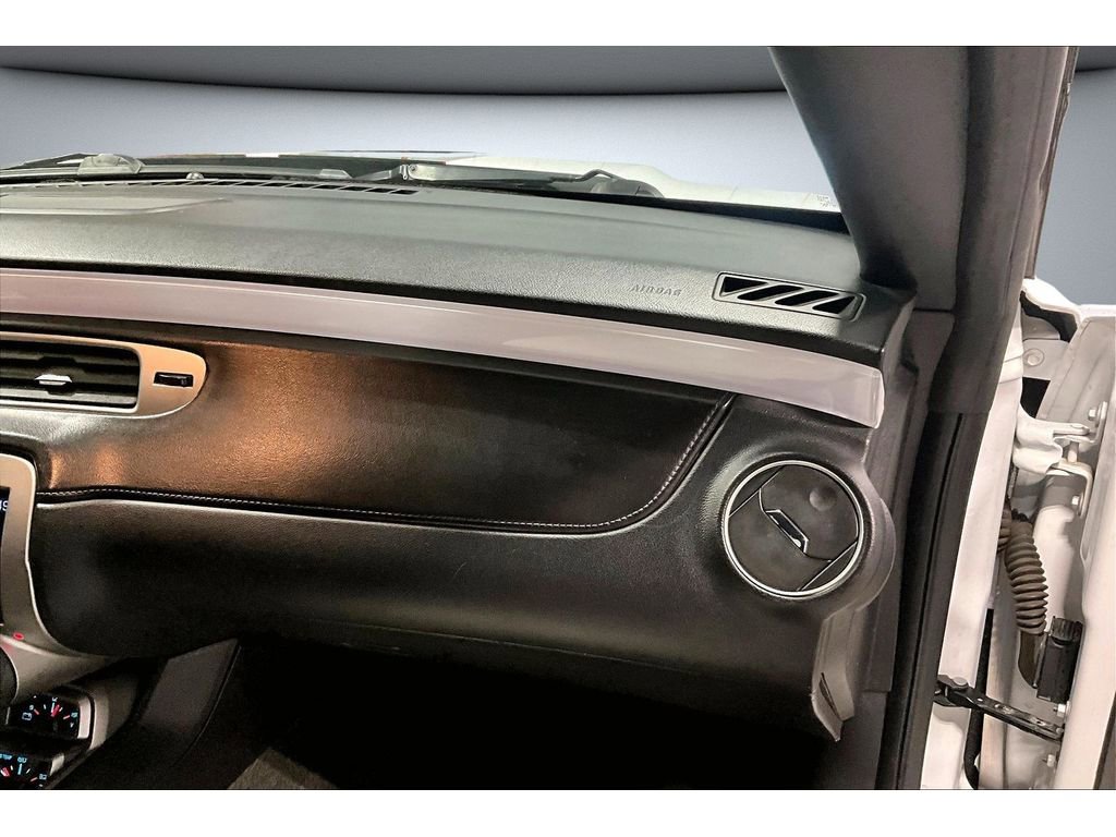 Used 2015 Chevrolet Camaro SS w/ RS Package image 17