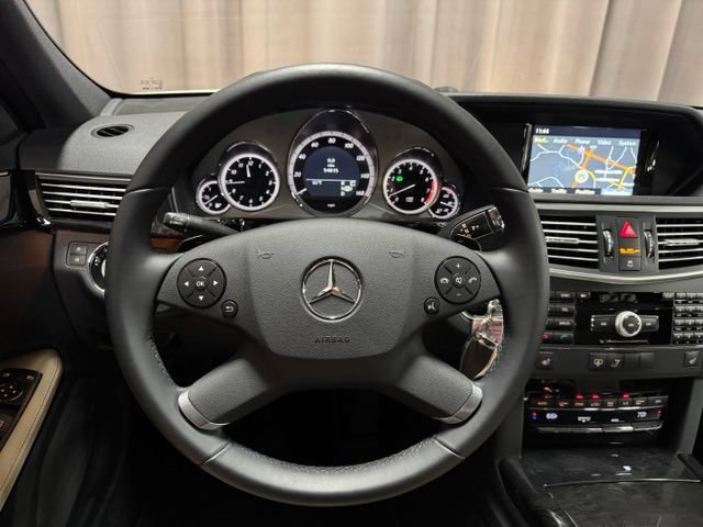 Used 2010 Mercedes-Benz E 350 4MATIC Sedan image 16