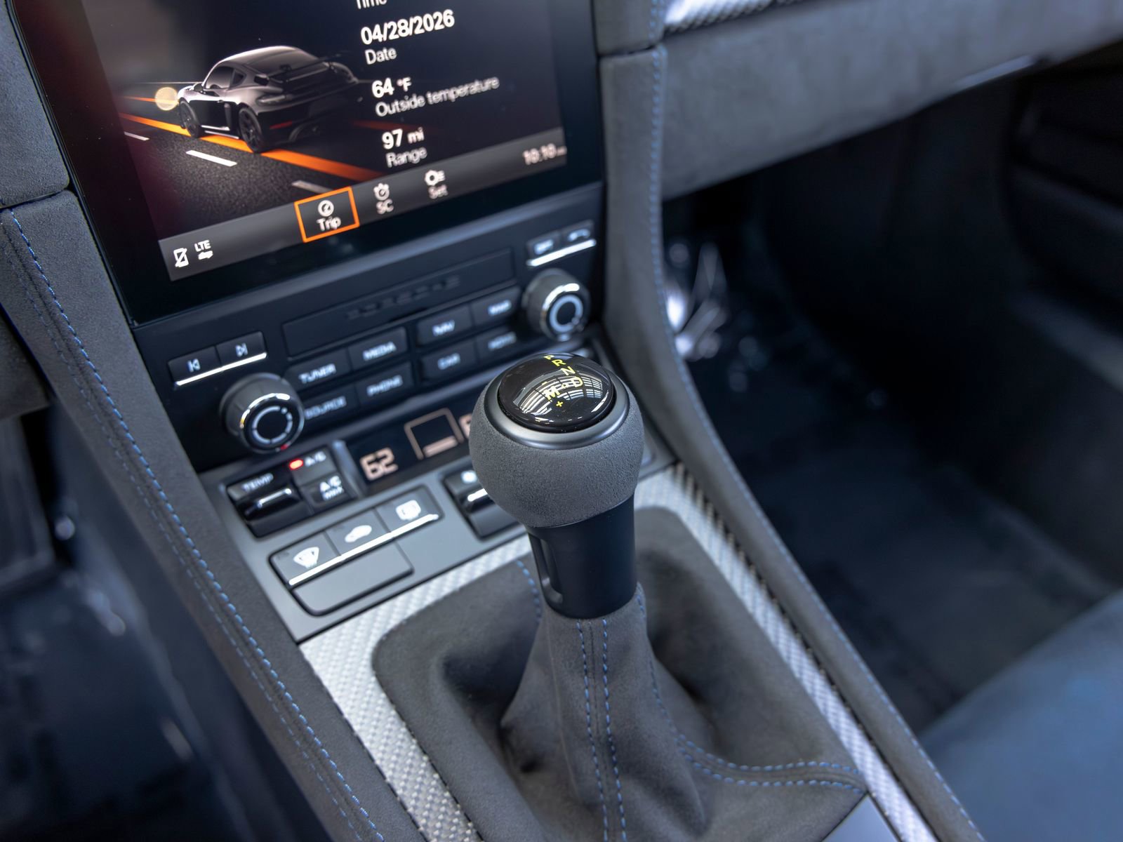 Certified 2025 Porsche 718 Cayman GT4 RS RWD image 53