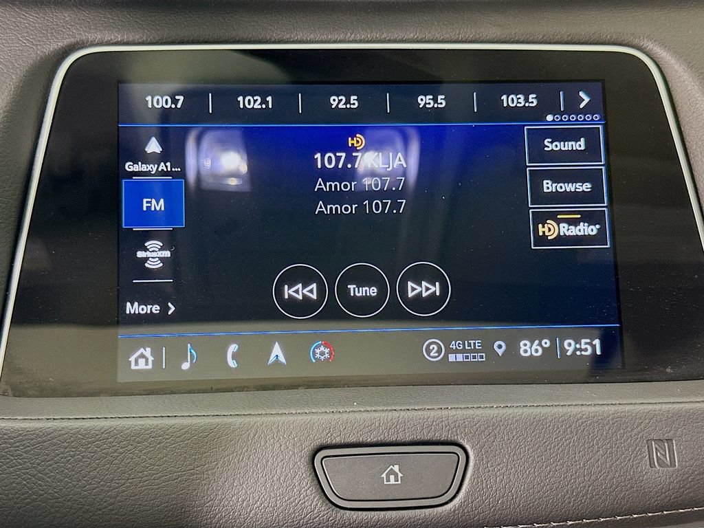 Used 2021 Cadillac XT4 Premium Luxury FWD image 14
