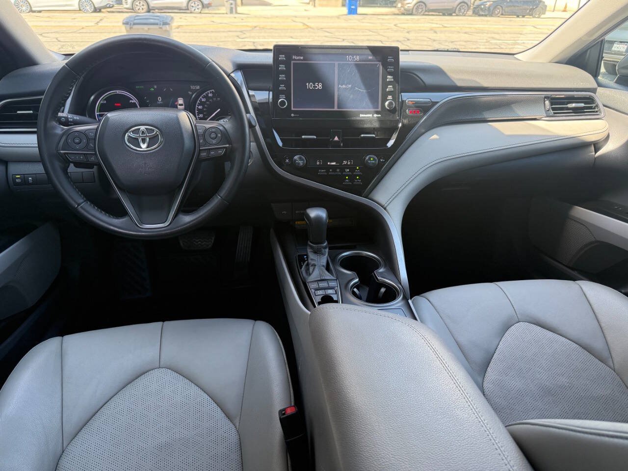 Used 2021 Toyota Camry XSE FWD image 30