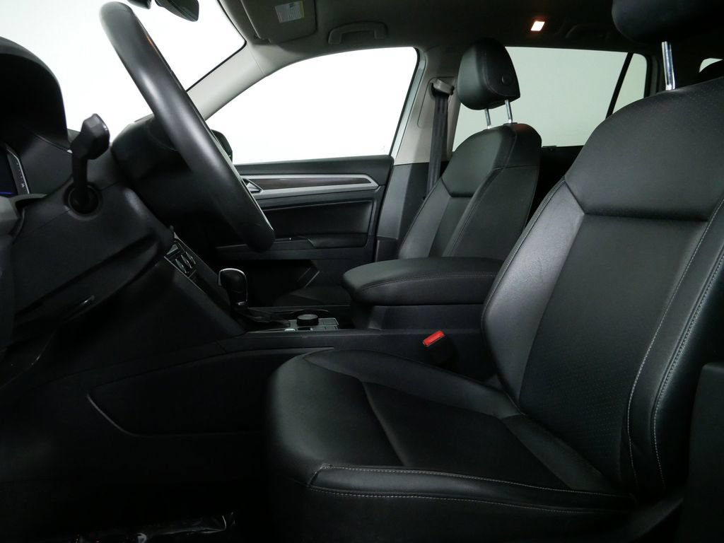 Used 2019 Volkswagen Atlas SEL R-Line AWD/4WD image 15