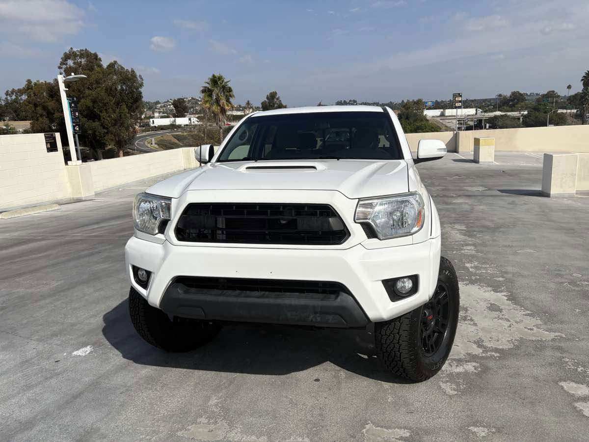 Used 2014 Toyota Tacoma PreRunner image 5