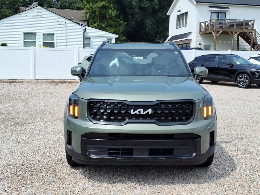 Used 2024 Kia Telluride EX X-Line AWD/4WD image 2
