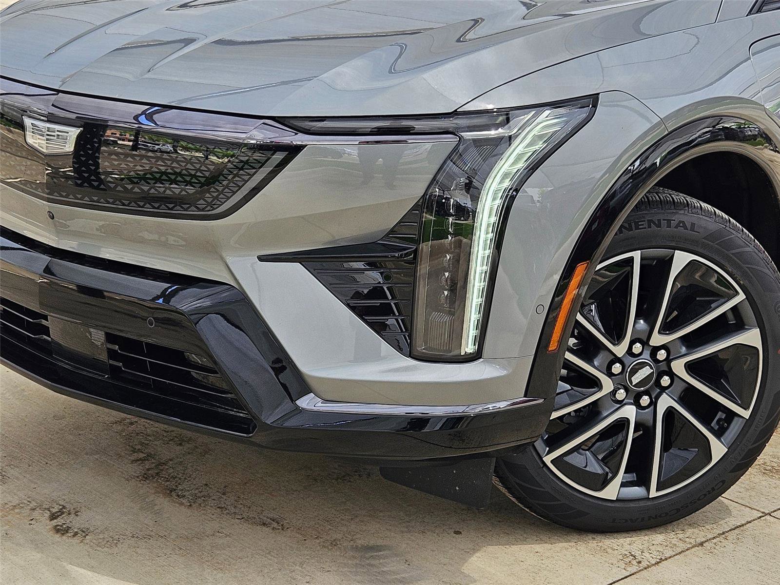 New 2026 Cadillac Optiq Sport 1 w/ LPO, Floor Liner Package RWD image 7