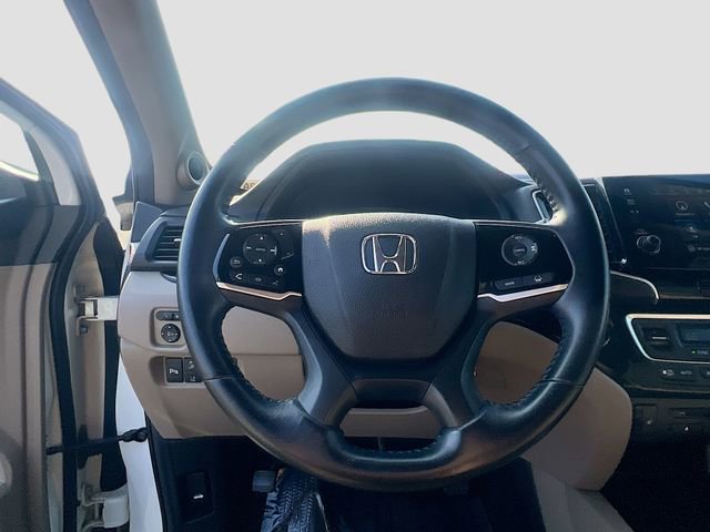 Used 2019 Honda Pilot Touring image 10