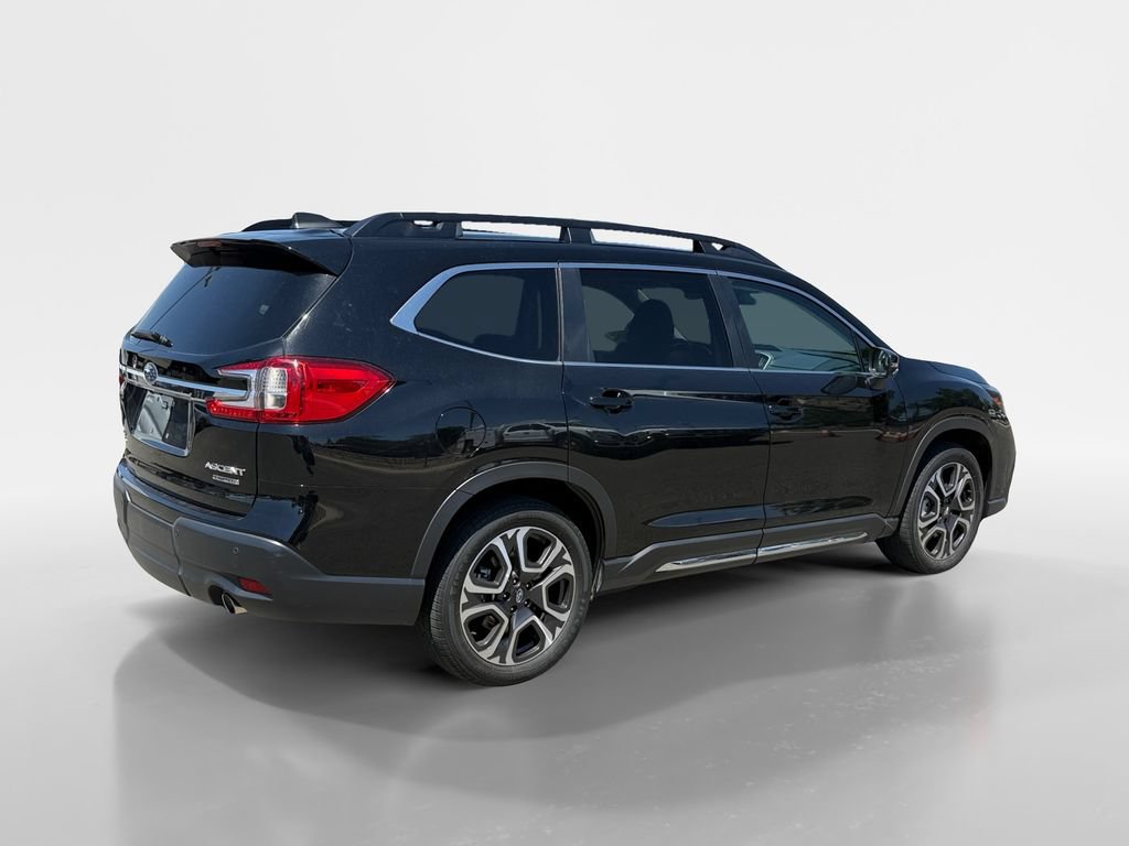 Used 2023 Subaru Ascent Limited AWD/4WD image 5