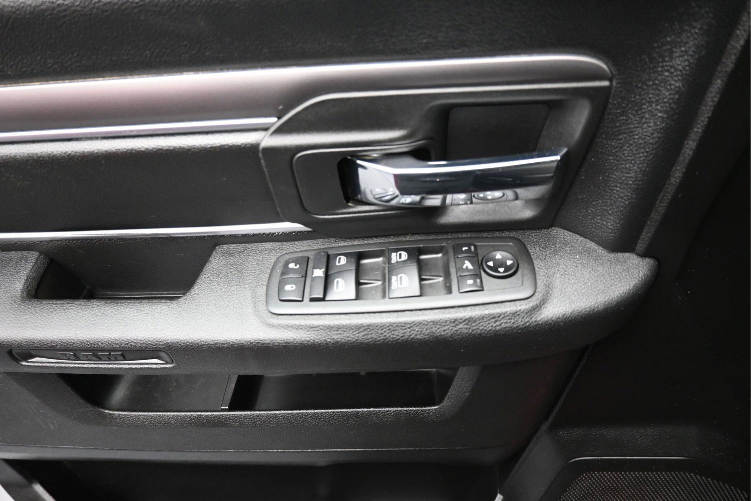 Used 2021 RAM 1500 Classic Warlock AWD/4WD image 16