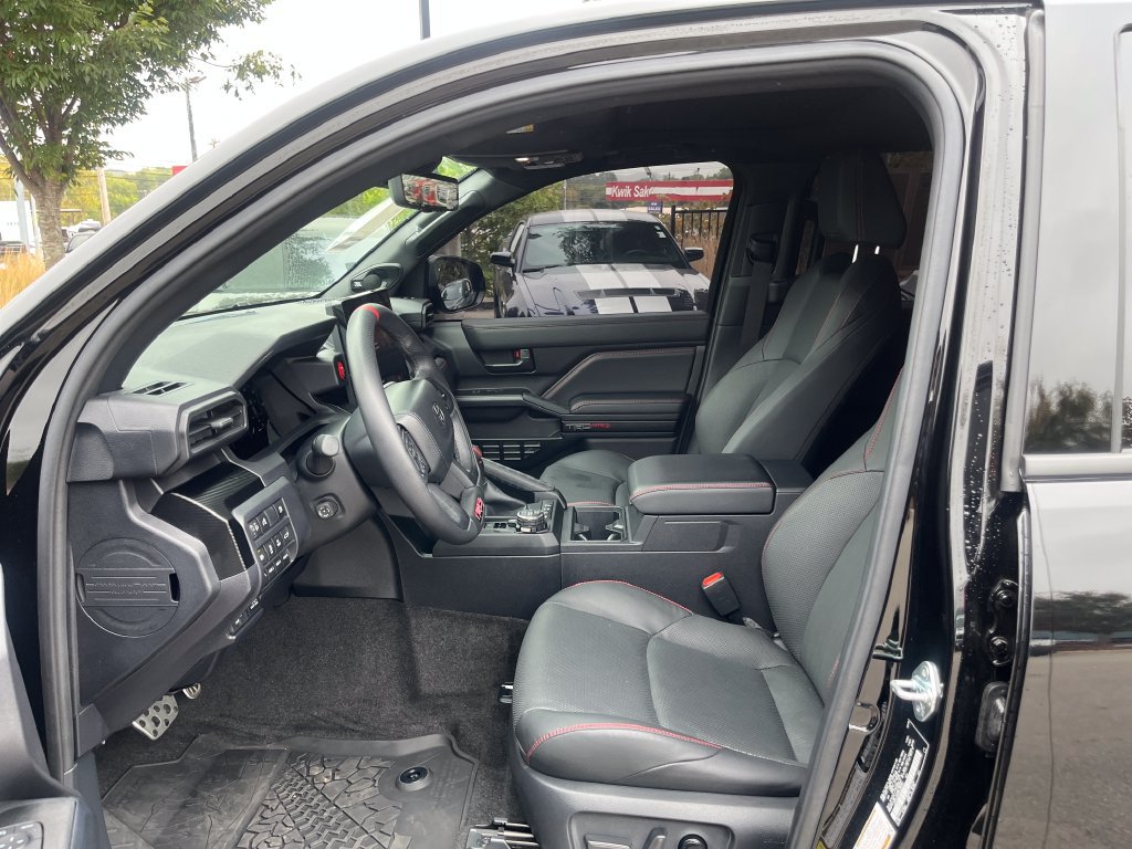 Used 2025 Toyota 4Runner TRD Pro AWD/4WD image 27