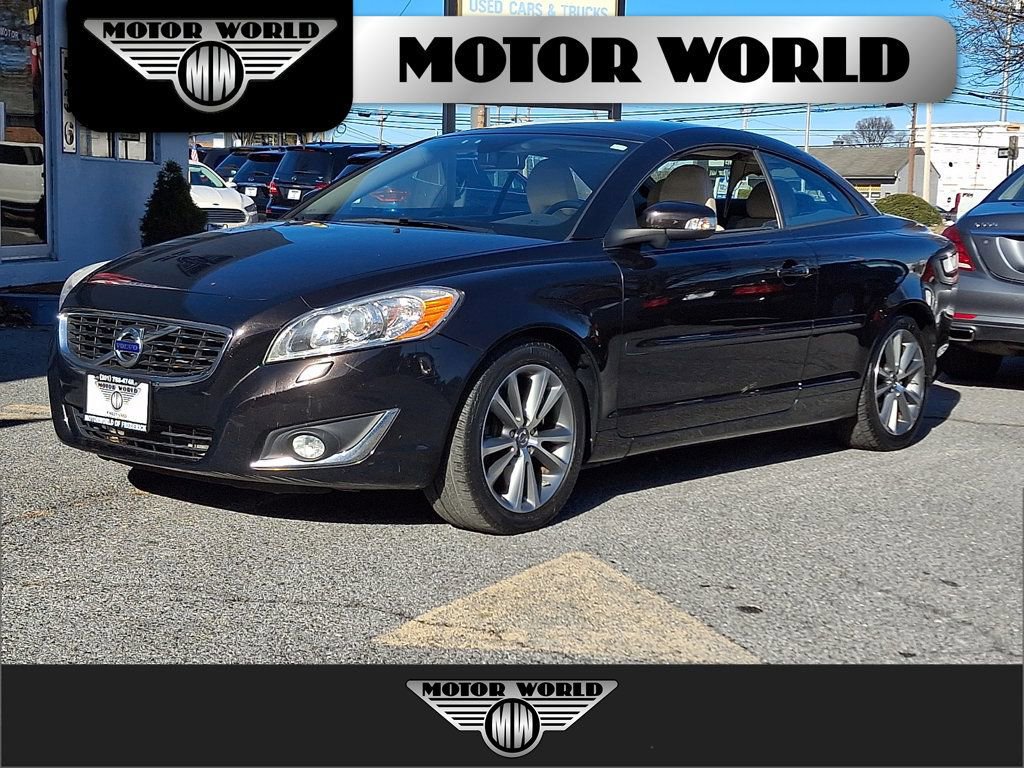 Used 2013 Volvo C70 T5 image 1