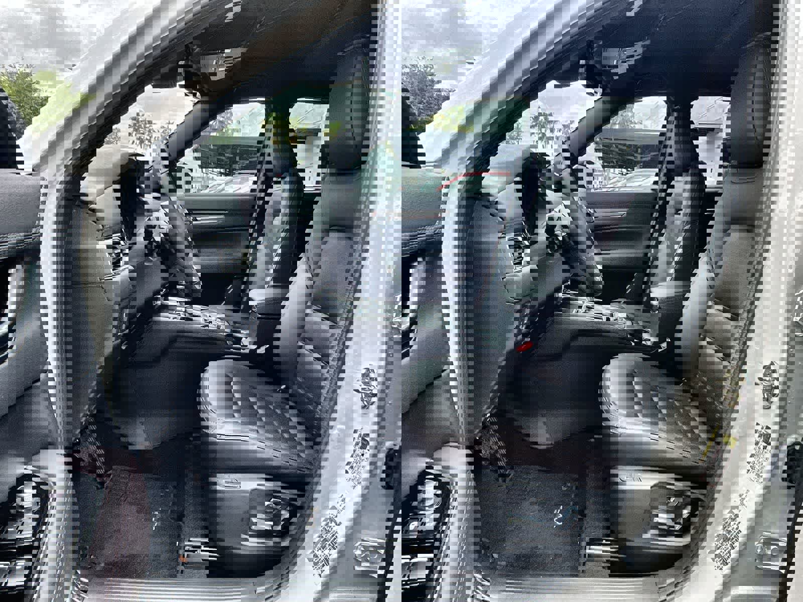 Used 2023 MAZDA CX-5 Signature image 2