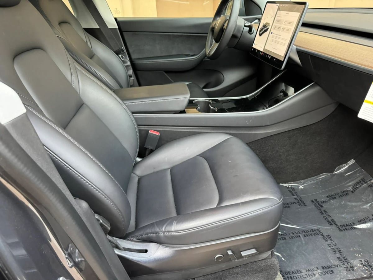 Used 2023 Tesla Model Y Long Range AWD/4WD image 15