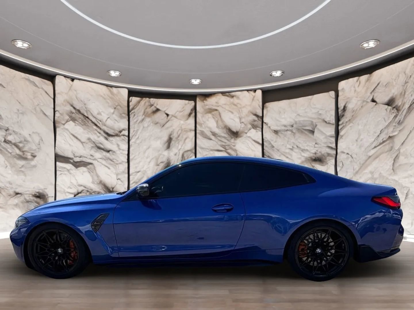 Used 2021 BMW M4 Competition w/ Executive Package RWD image 4