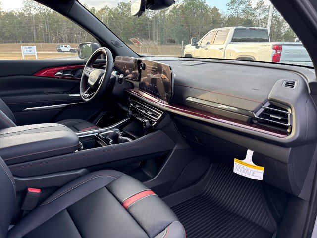 New 2026 Chevrolet Traverse RS w/ LPO, Floor Liner Package image 10