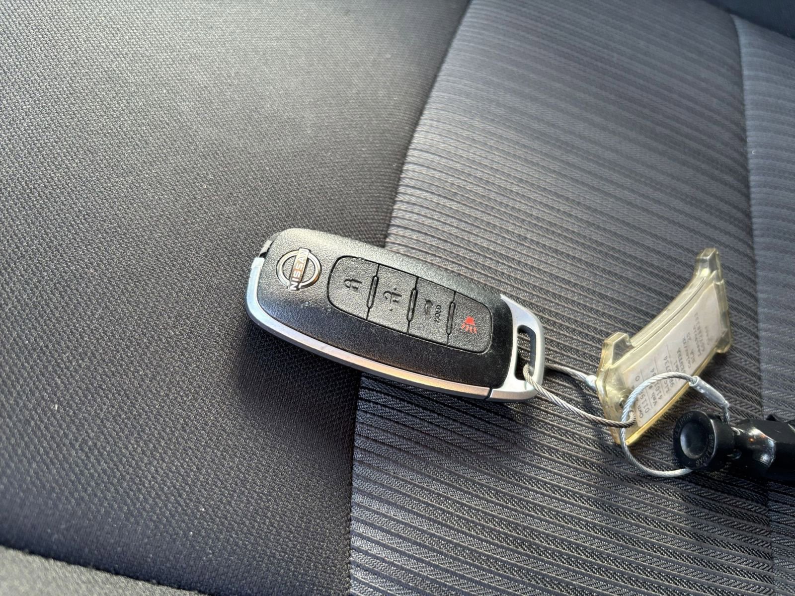 Used 2025 Nissan Sentra SV FWD image 21