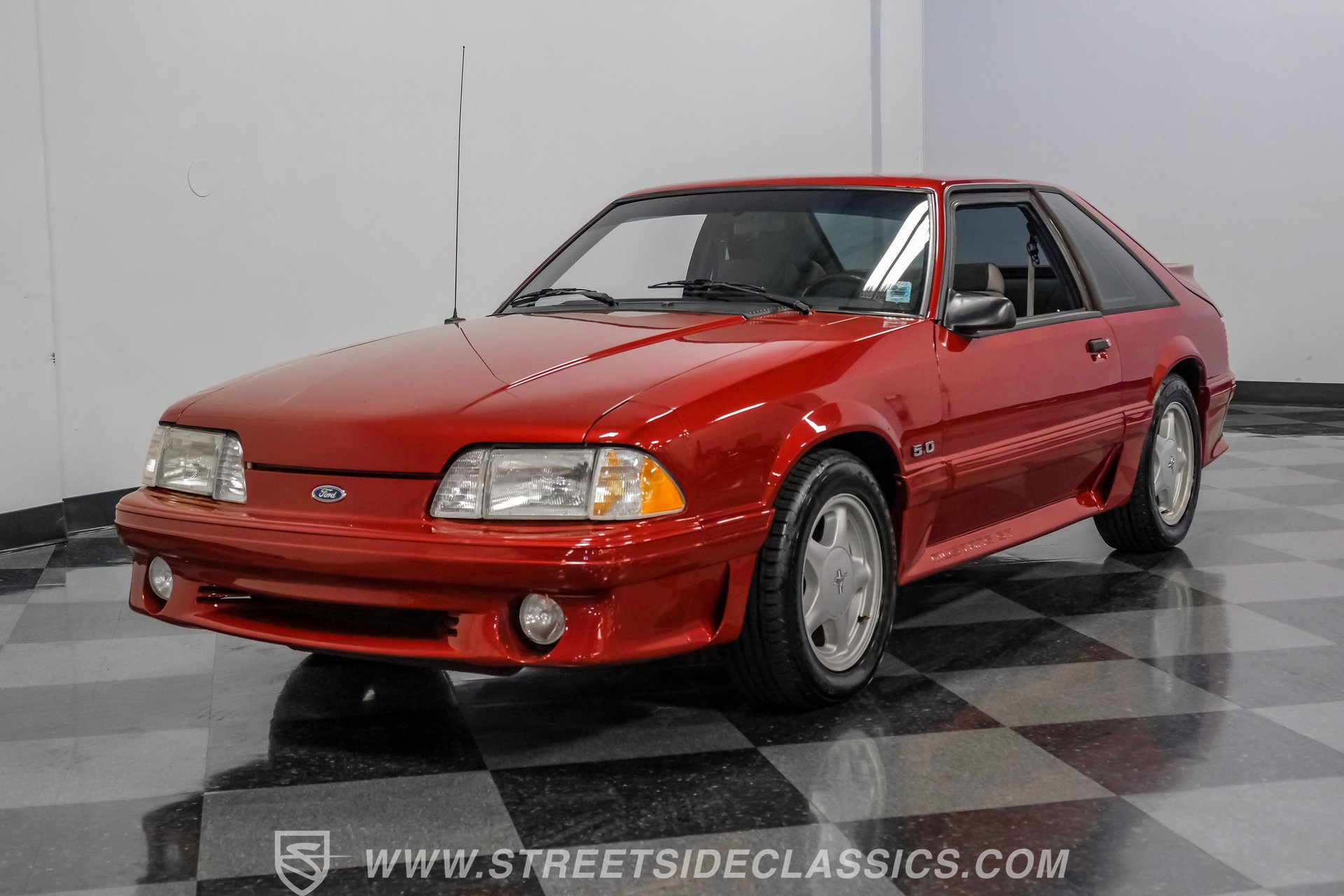 Used 1992 Ford Mustang GT image 18