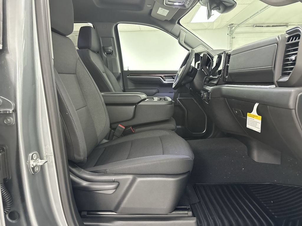 New 2026 Chevrolet Silverado 1500 LT AWD/4WD image 19