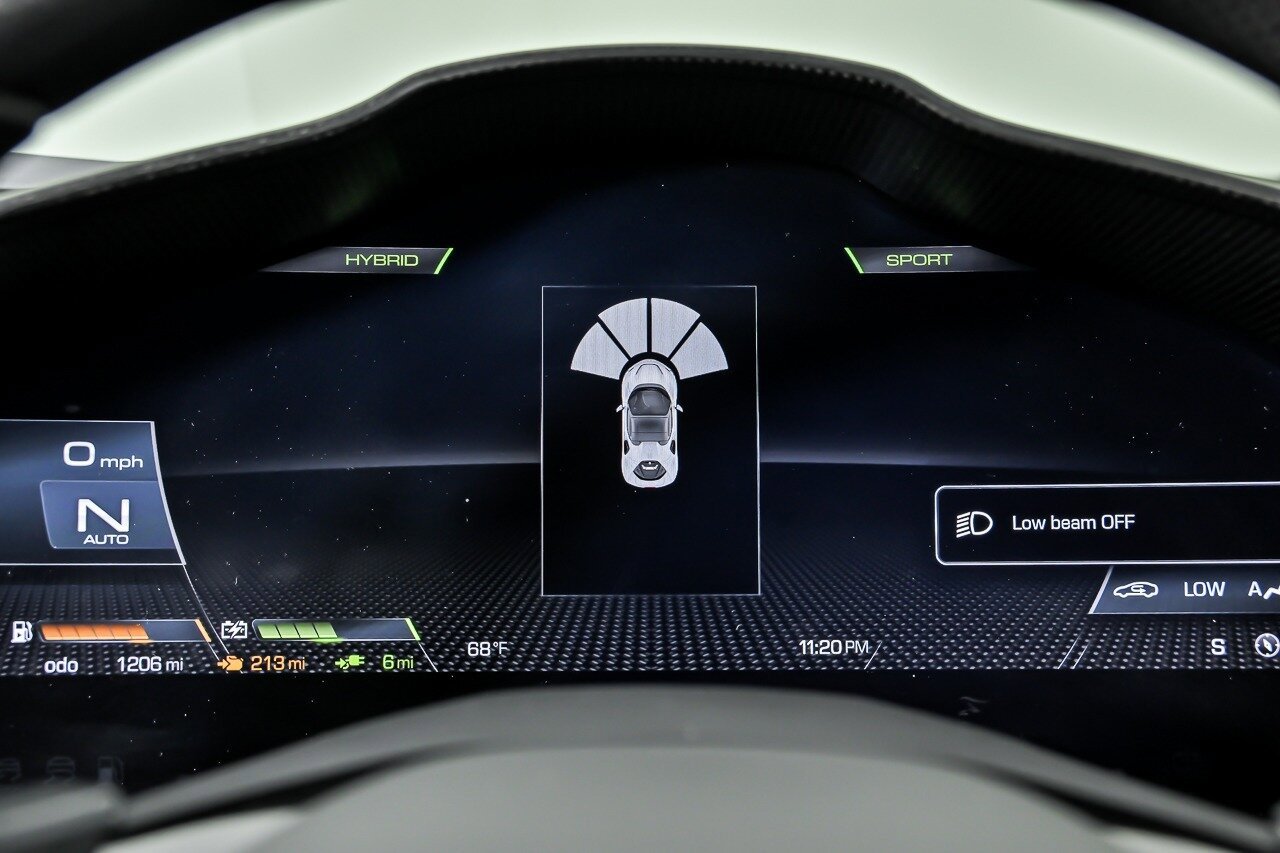 Used 2022 Ferrari SF90 Spider image 36