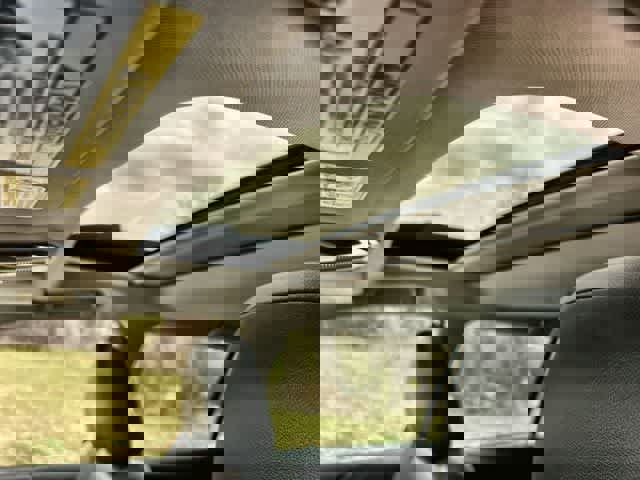 Used 2022 Subaru Outback Limited XT image 32