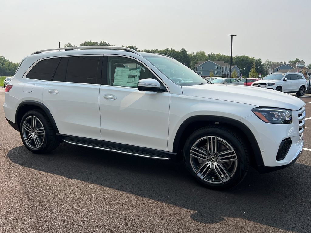 New 2026 Mercedes-Benz GLS 450 4MATIC image 2