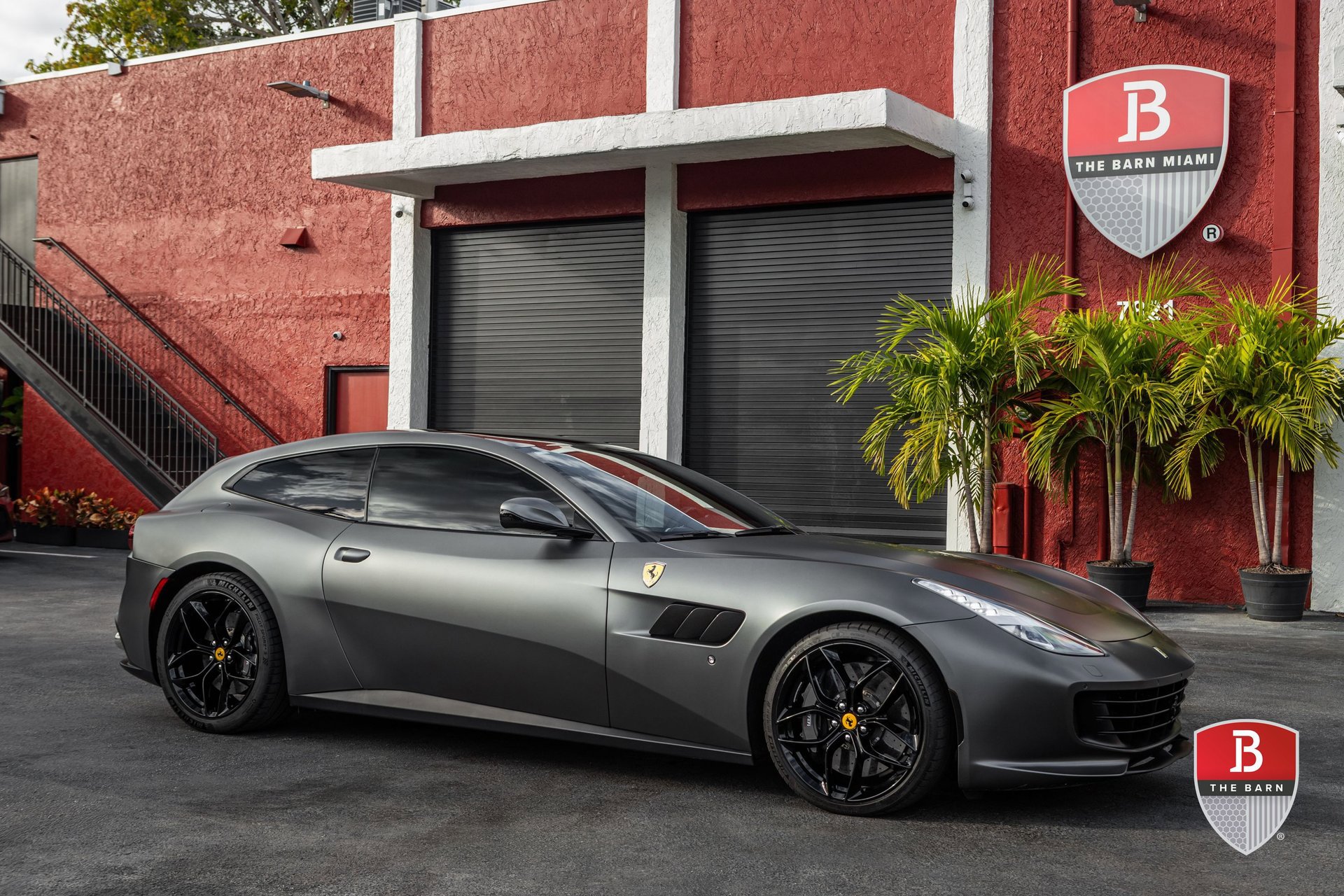 Used 2018 Ferrari GTC4Lusso T image 12