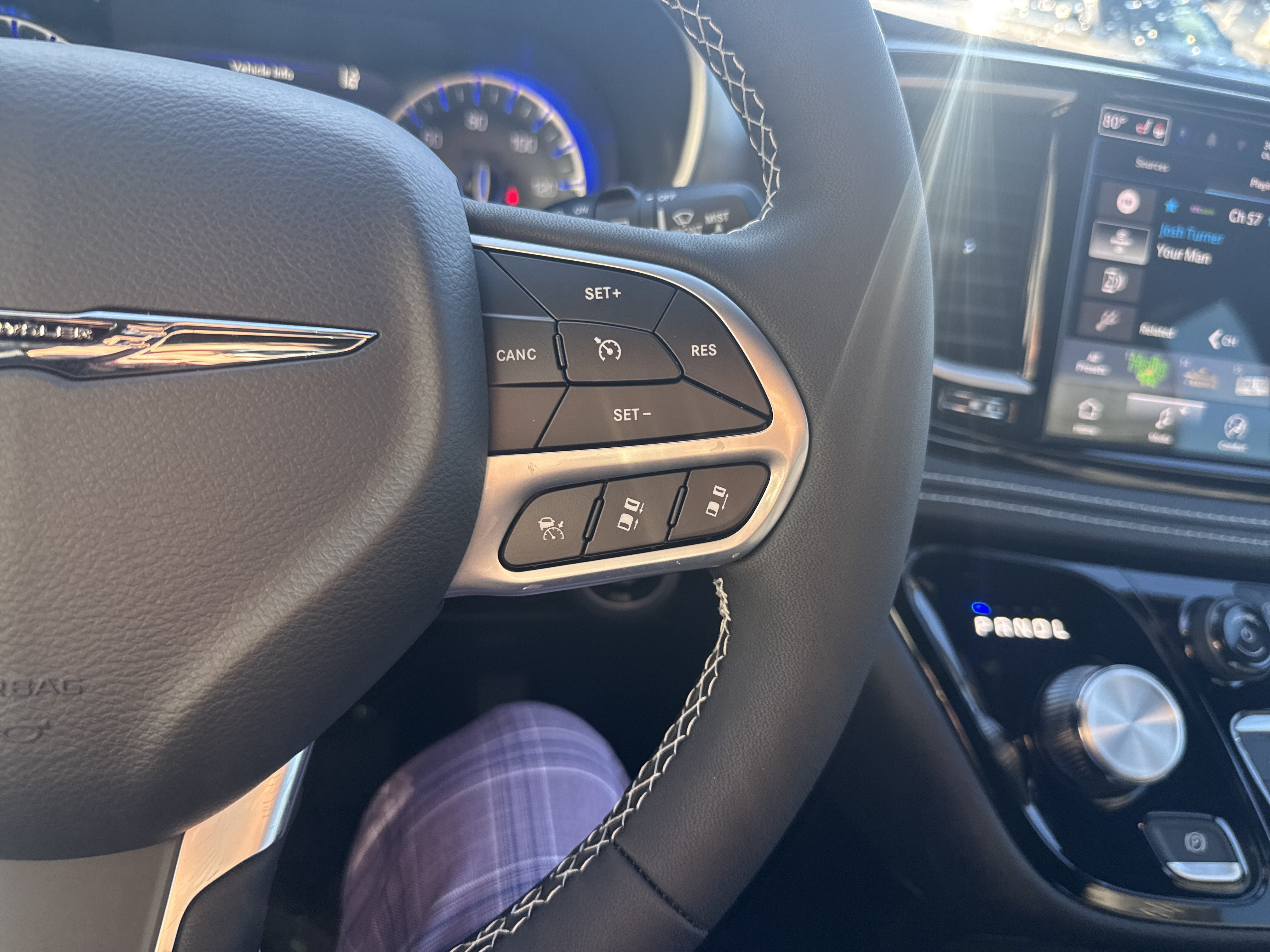 New 2026 Chrysler Pacifica Select FWD image 20