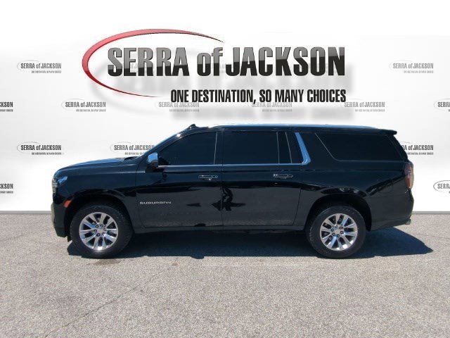 Used 2021 Chevrolet Suburban Premier w/ Premium Package AWD/4WD image 5