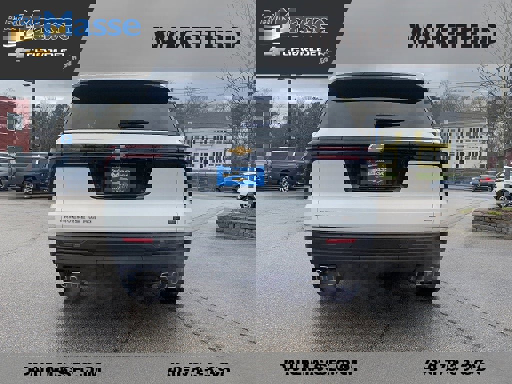 Used 2024 Chevrolet Traverse LS image 6