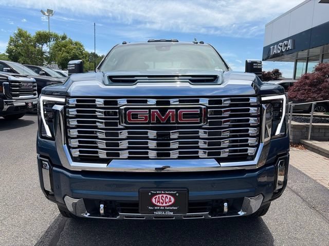New 2026 GMC Sierra 2500 Denali w/ Denali Reserve Package AWD/4WD image 8