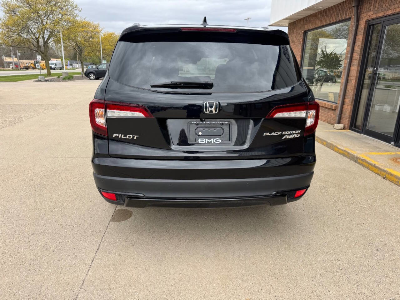 Used 2020 Honda Pilot Black Edition image 5