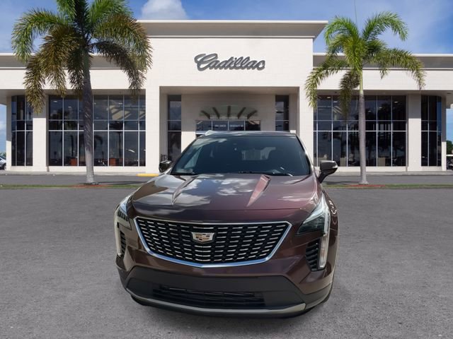 Certified 2023 Cadillac XT4 Premium Luxury FWD image 4