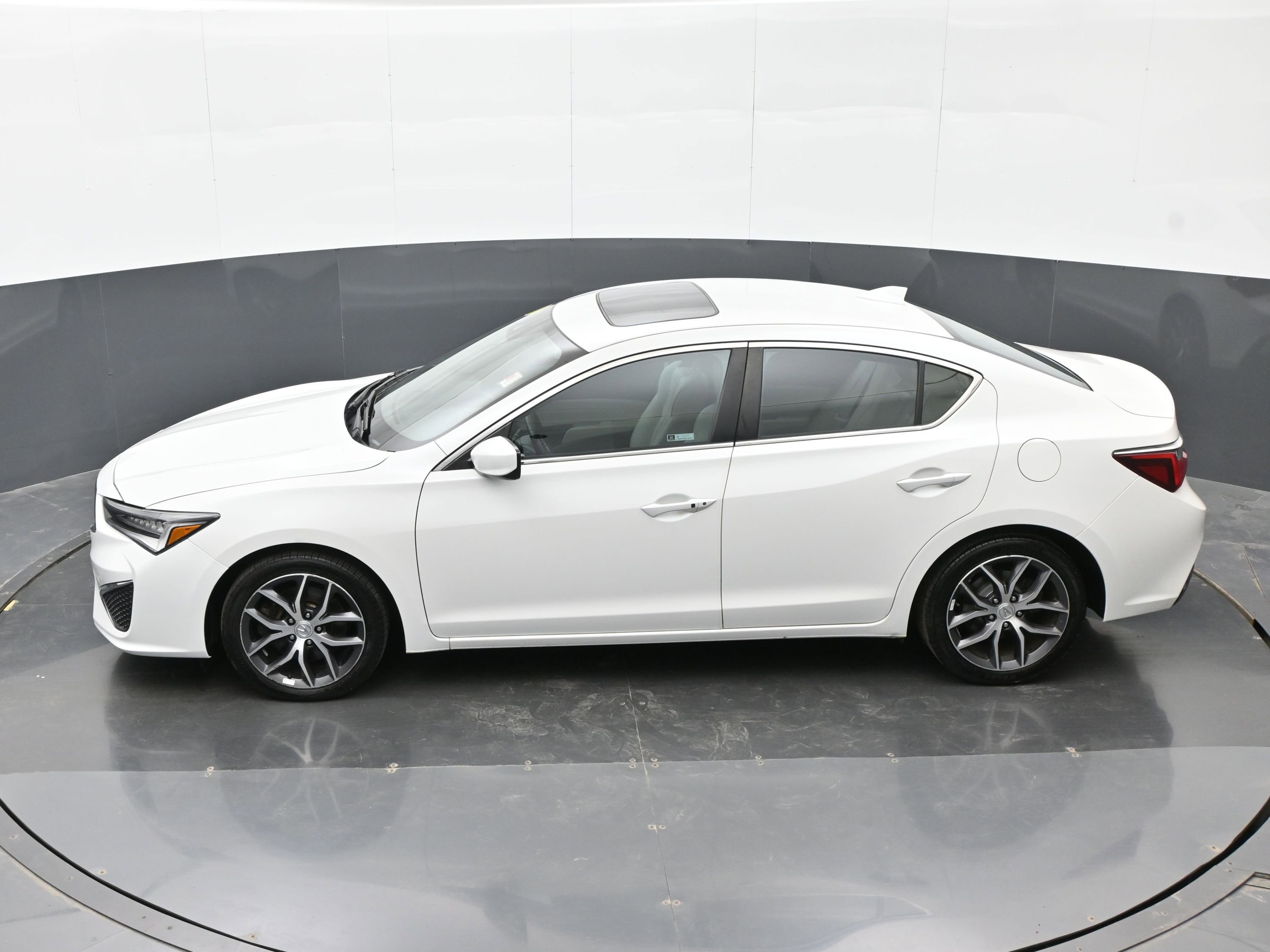 Used 2020 Acura ILX w/ Premium Package image 35