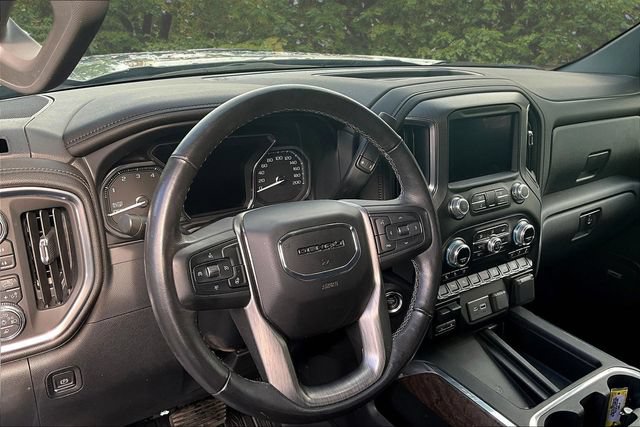 Used 2019 GMC Sierra 1500 Denali w/ Trailer Camera Package AWD/4WD image 17