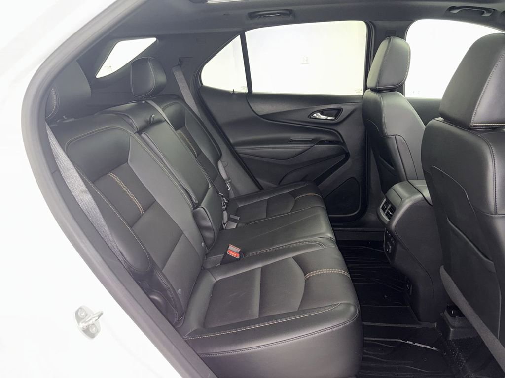 Used 2023 Chevrolet Equinox Premier image 25