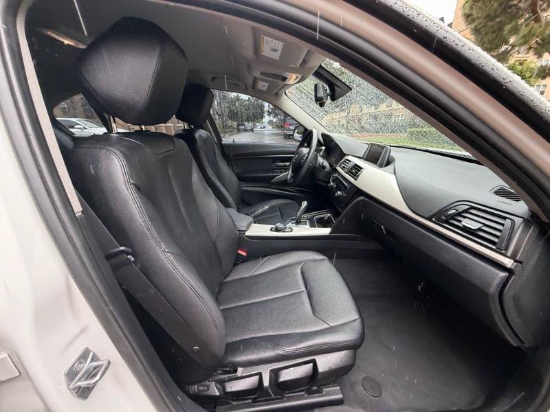 Used 2014 BMW 320i Sedan RWD image 48