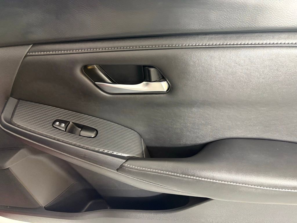 Used 2023 Nissan Sentra SV FWD image 14